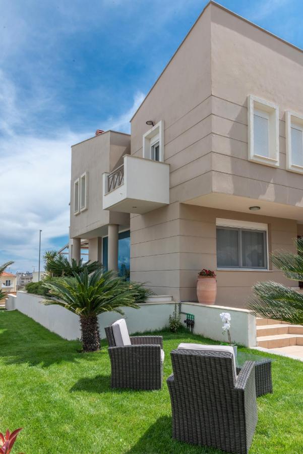 Villa Luminous Nea Iraklitsa Exterior photo