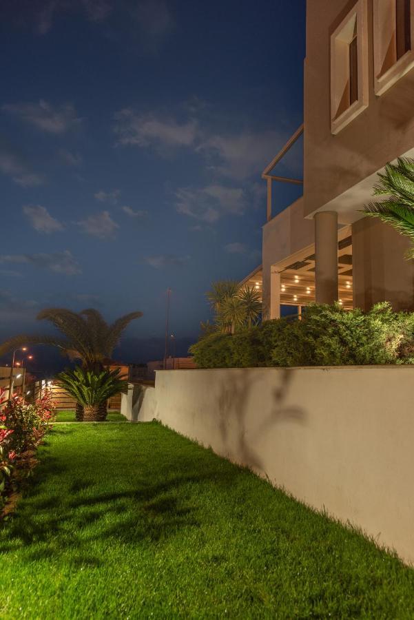 Villa Luminous Nea Iraklitsa Exterior photo